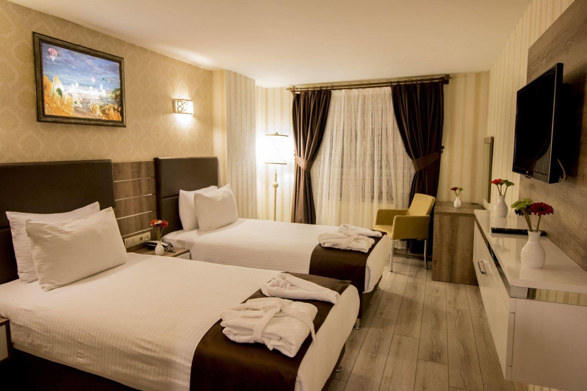 Hotel Business Han Nevşehir Exterior photo